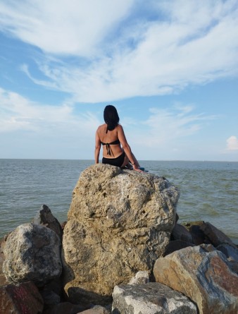 Девушка массажистка Алена, салон Алена